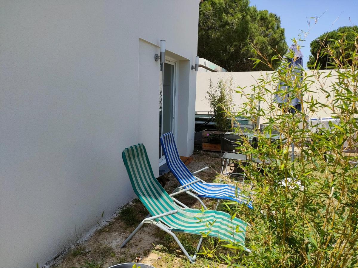 La Casita Serignanaise - Apt T2 - Clim - Jardin Bed and Breakfast Exteriör bild